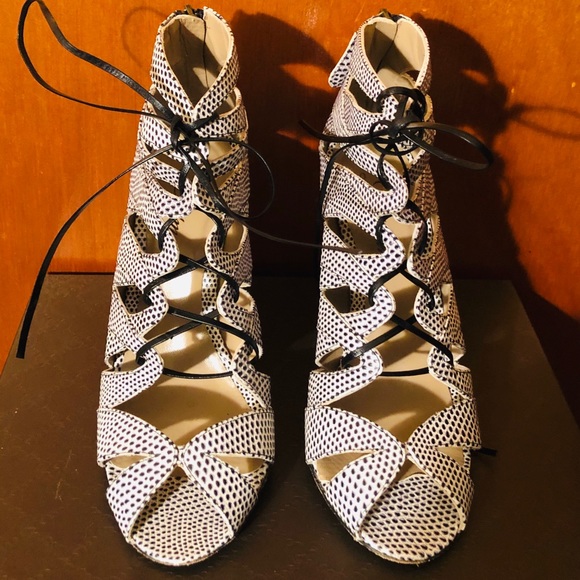 💕💕Gorgeous Delman Shoes💕💕 - Picture 2 of 4